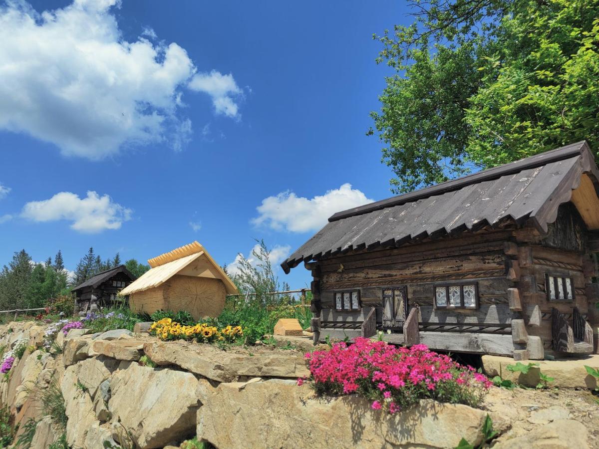 Wrzosowy Dwor - Spa Skomielna Czarna Dış mekan fotoğraf