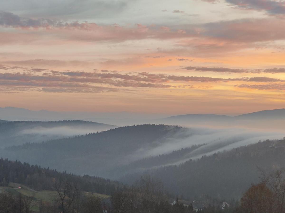 Wrzosowy Dwor - Spa Skomielna Czarna Dış mekan fotoğraf